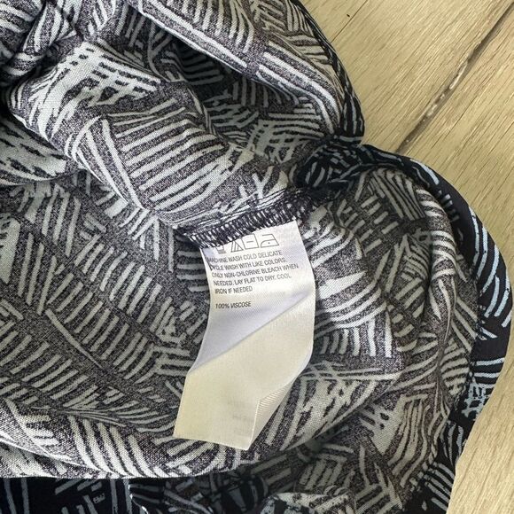 G By Guiliana Gathered Dolman-Sleeve Top Indigo Combo S NWT IN PACKAGE - Picture 5 of 8